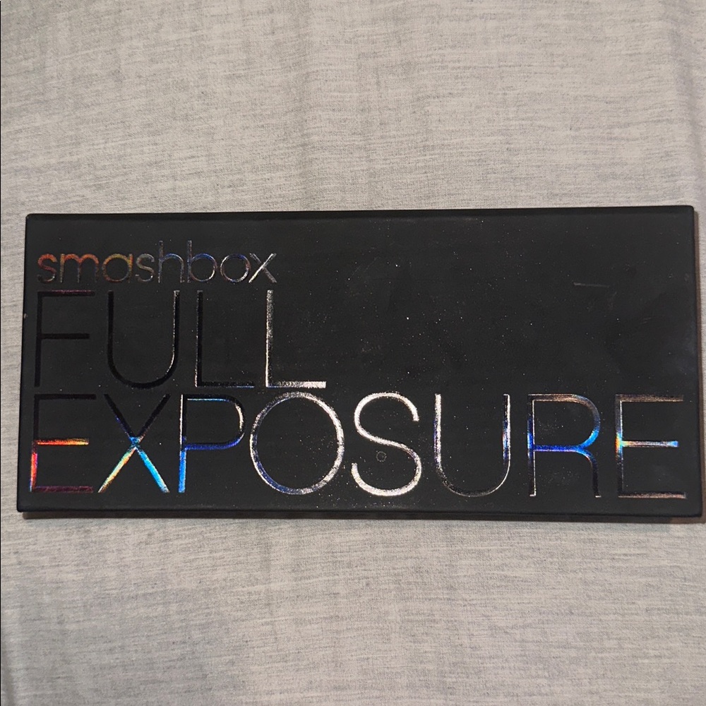 Smashbox Full Exposure Palette with Multicolor Text